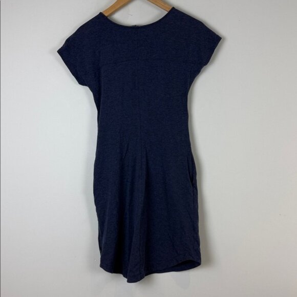 The North Face Navy Blue Women's Dress Size Extra Small - Picture 3 of 6